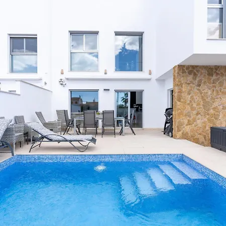Gandhi By United Renters Holiday home Torrevieja