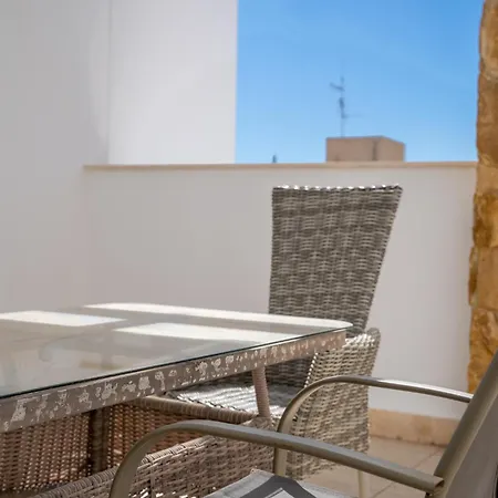Сasa de vacaciones Gandhi By United Renters Torrevieja