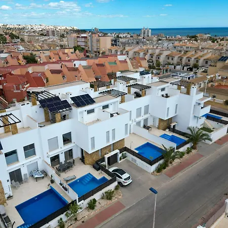 Gandhi By United Renters בית נופש *