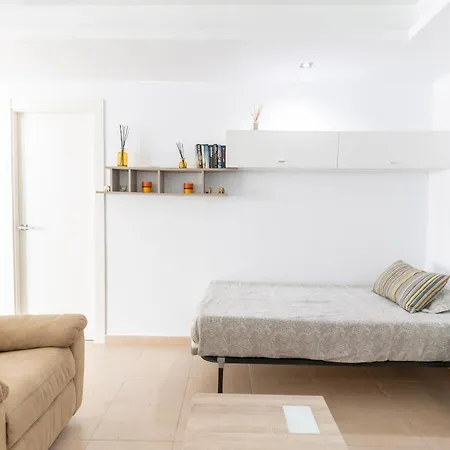 Gandhi By United Renters Torrevieja
