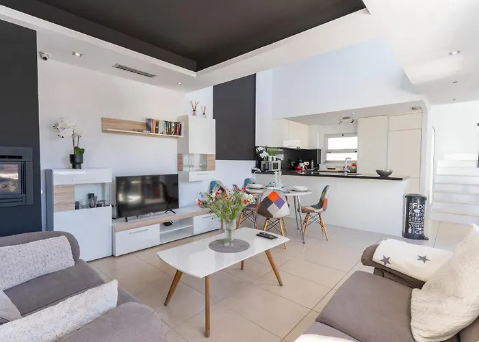 Holiday home Gandhi By United Renters *