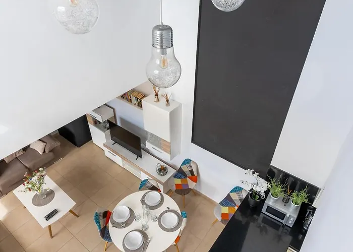 Gandhi By United Renters Torrevieja