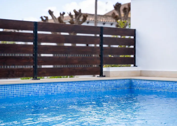 Gandhi By United Renters * Torrevieja