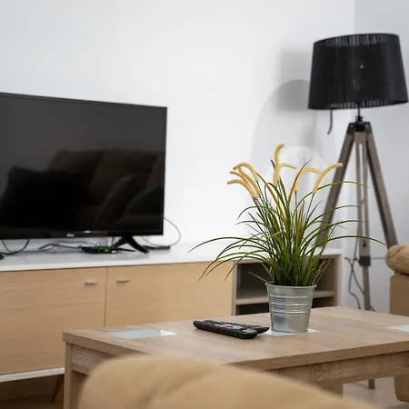 Gandhi By United Renters * Torrevieja