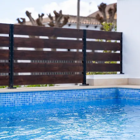 Gandhi By United Renters * Torrevieja